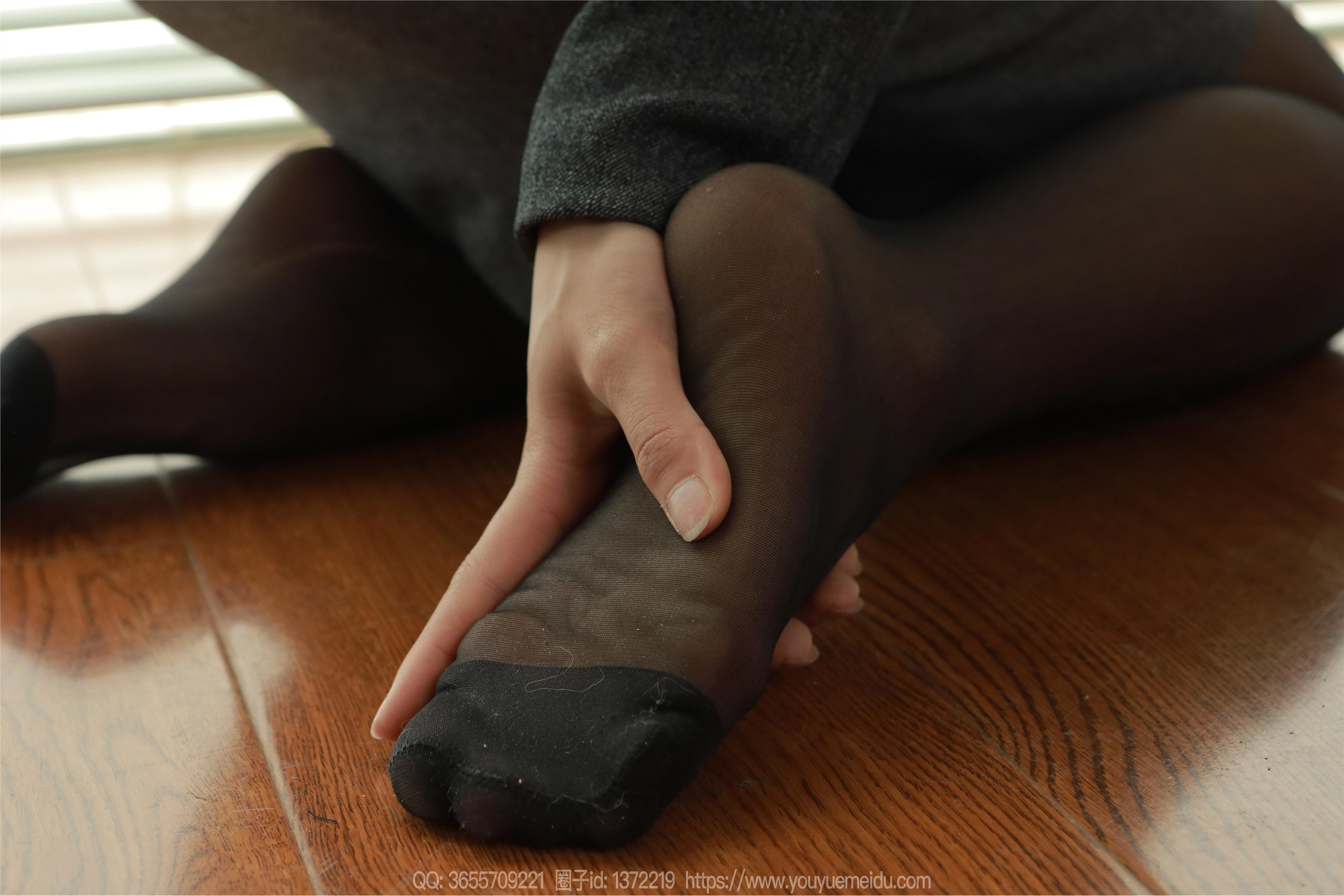 IESS异思趣向  2024.02.11 丝享家 1661 兔兔《偷偷加班》